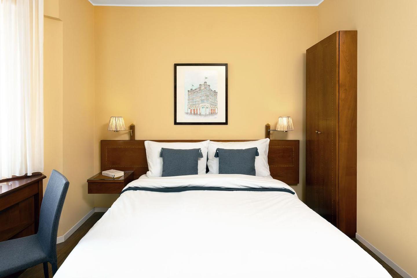 Hotel Regina -Garni Koeln Ngoại thất bức ảnh